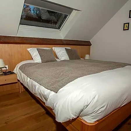 La Maison D'emile Bed & Breakfast 3*